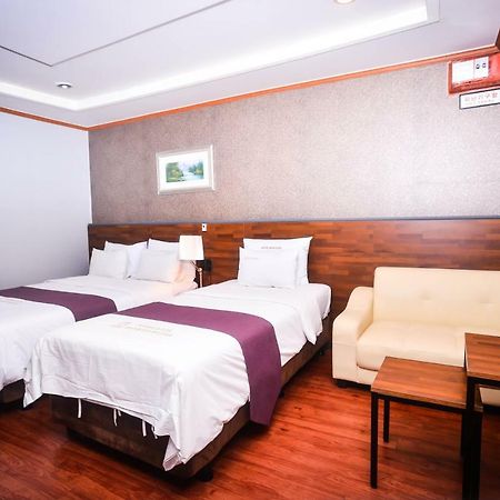 Hotel Noblesse Seoul Ngoại thất bức ảnh
