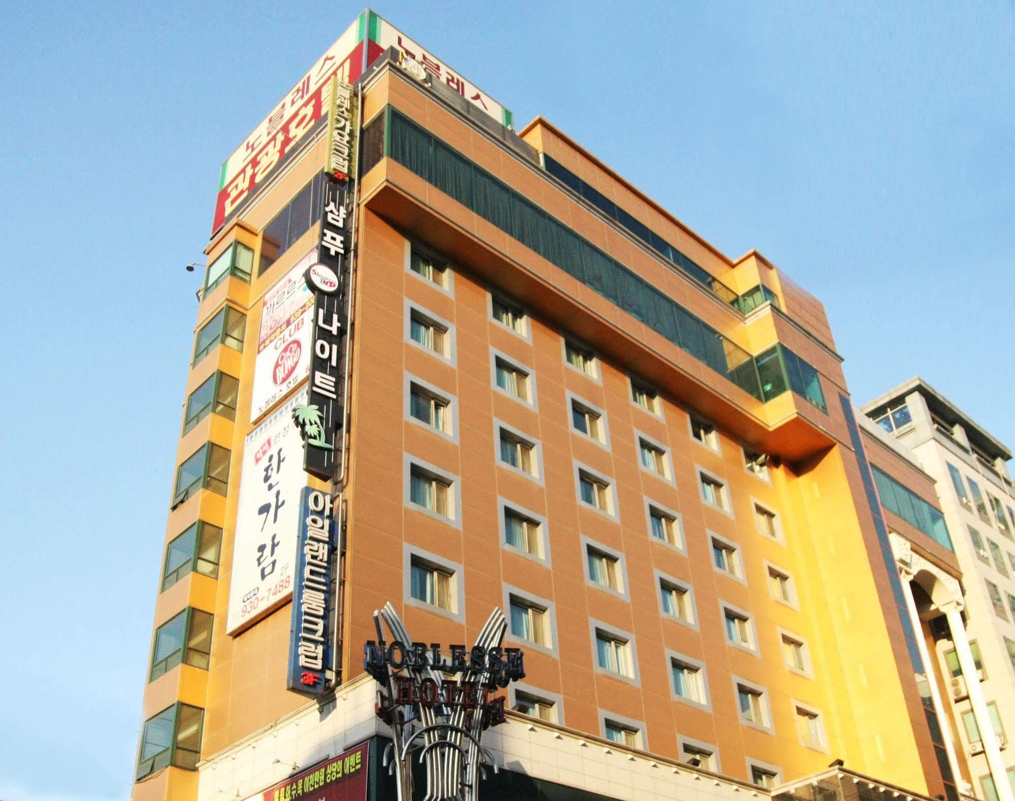 Hotel Noblesse Seoul Ngoại thất bức ảnh