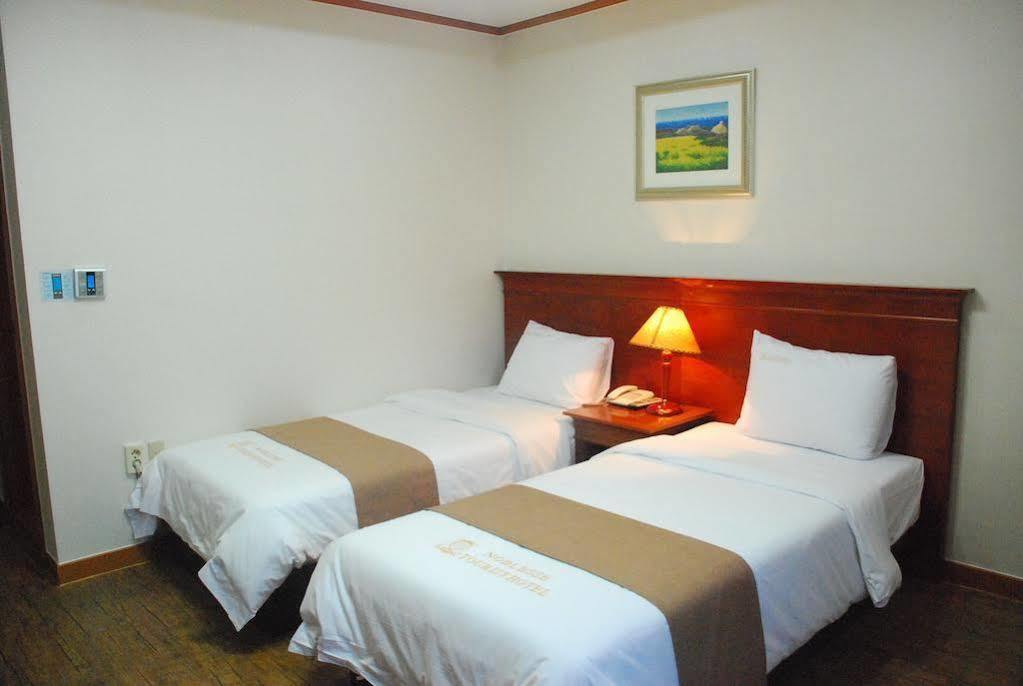 Hotel Noblesse Seoul Ngoại thất bức ảnh