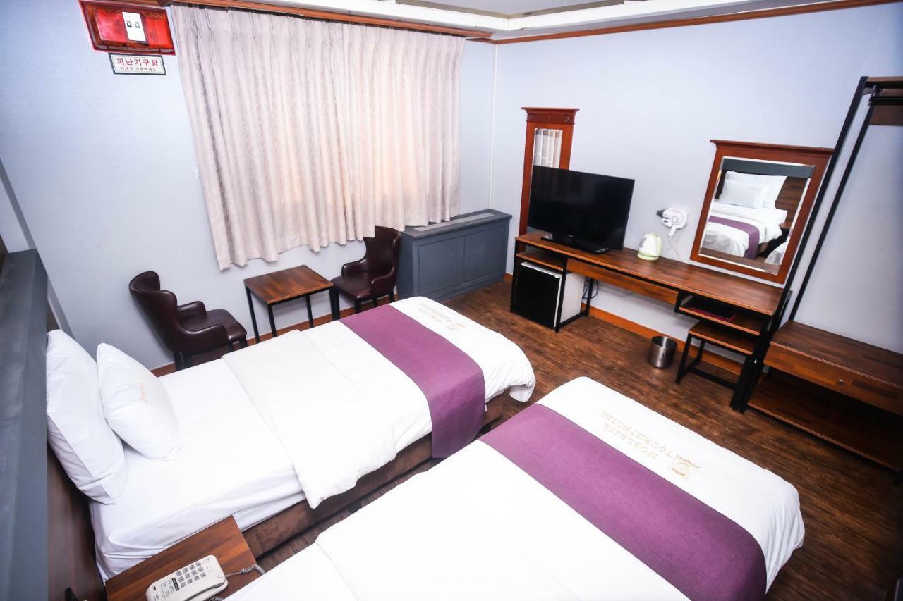Hotel Noblesse Seoul Ngoại thất bức ảnh