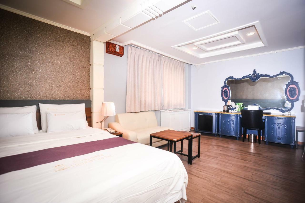 Hotel Noblesse Seoul Ngoại thất bức ảnh